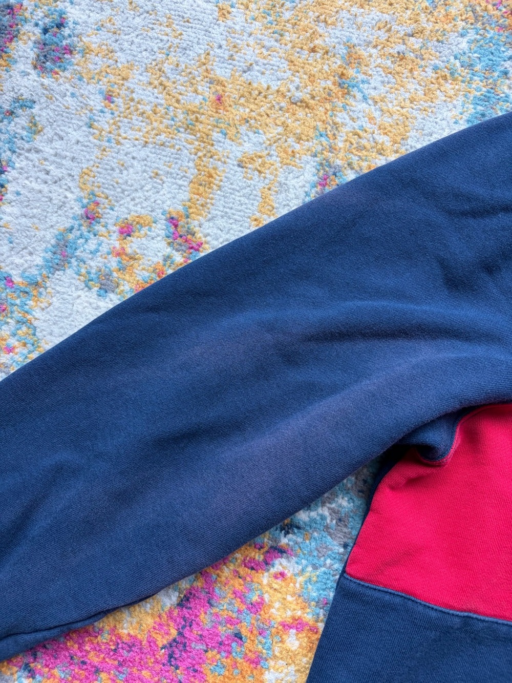 Reebok Crewneck - Picture 3 of 3